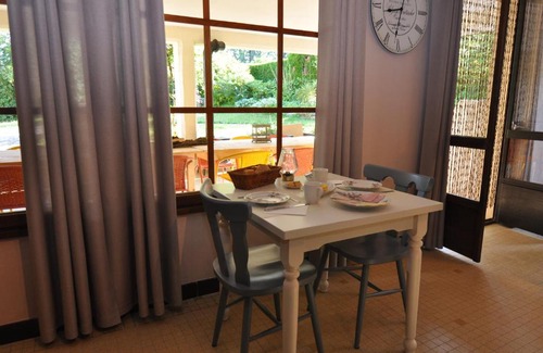 Forges-les-Bains Cama Y Desayuno | Chambres et table d'hotes Vie la Vie