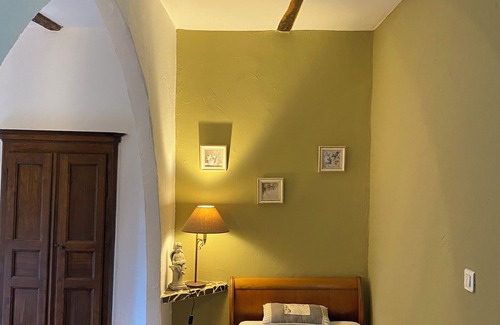 Verdese Cama Y Desayuno | Chambres et Table D'hôte au Cœur de la Castagniccia Dans une Bâtisse du Xviii S