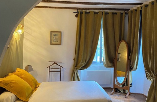 Verdese Cama Y Desayuno | Chambres et Table D'hôte au Cœur de la Castagniccia Dans une Bâtisse du Xviii S