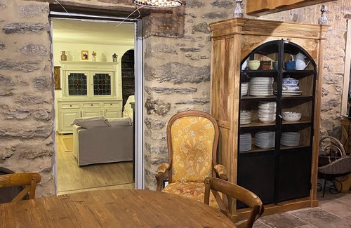 Verdese Cama Y Desayuno | Chambres et Table D'hôte au Cœur de la Castagniccia Dans une Bâtisse du Xviii S