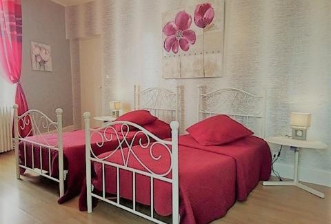 Mariol Cama Y Desayuno | Chambres et Tables d'Hotes Les Breuils