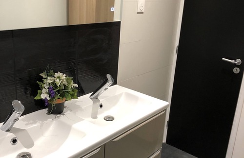 Saint-Privat-des-Vieux Cama Y Desayuno | Vrbo Property