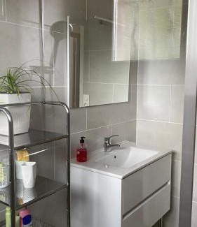 Chavanoz Casa | Chambres Quiétude