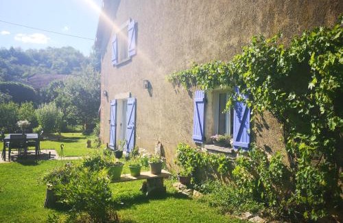 Baignes Casa | Chambres table d'hôte avec jardin à la campagne le nid qui danse vers Vesoul jusqu'à 11 personnes