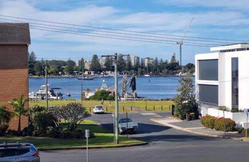 Tuncurry Apartamento | Champagne Court 07