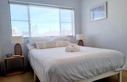 Tuncurry Apartamento | Champagne Court 07