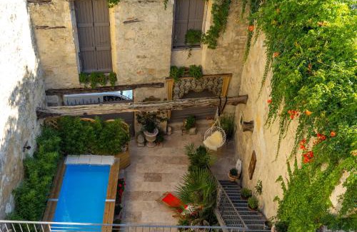 Condom Cama Y Desayuno | Champagne House - Elegance, Luxury and Charm