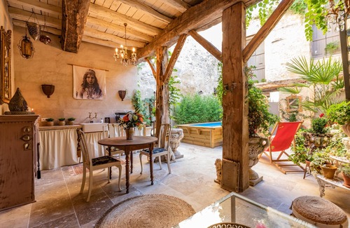 Condom Casa | Champagne House **** - Luxury & charming oasis with pool