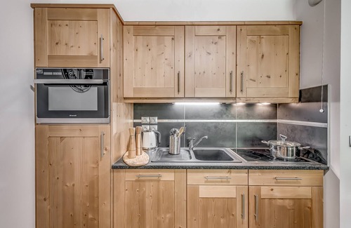 Champagny-en-Vanoise Apartamento | Champagny-en-Vanoise: Piso 3P, 2 Hab, 2 Baños, 6 Pers, Balcón, WIFI