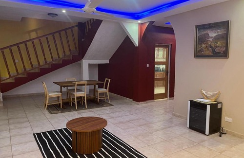 Brusubi Cama Y Desayuno | Champion Lodge