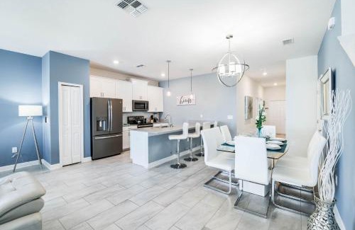 Davenport Casa | ChampionsGate Townhome Retreat