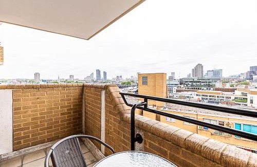 Farringdon Apartamento | Chancery Lane Gem with Balcony and Lift