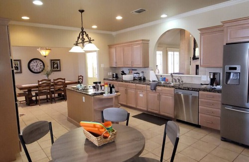 San Angelo Casa | Chandelier House in Texas