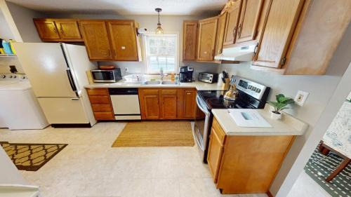 Bethel Casa | Chandler Hill Base Camp - Enjoy A Nature Getaway in this Rustic Home in the Mountains, 10 minutes from Sunday River Ski Mountain! home