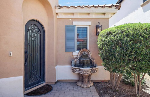 Chandler Casa | Chandler Keep – Medieval Spanish Villa, BBQ Courtyard & Prime South Chandler