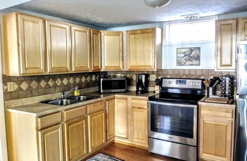Mayfield Cabaña | Diversión de verano! Cottage con Encanto en el lago Chandler