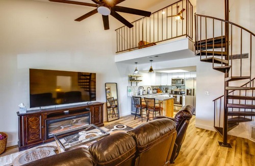 Chandler Apartamento | Chandler Vacation Rental with Pool and Hot Tub Access