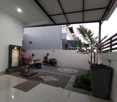 Tanjungbenoa Casa | Chandra's House