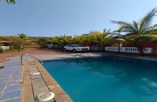 Mahad Complejo | Chandra vilas resort Ambavali