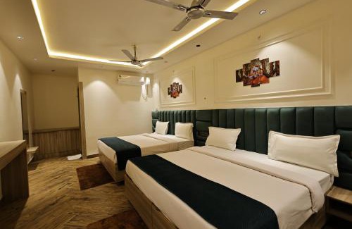 Vrindavan Complejo | Chandrika Green Resort