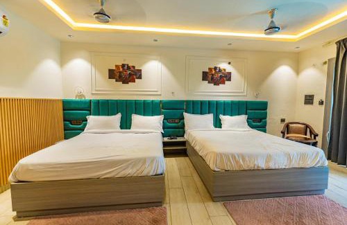 Vrindavan Complejo | Chandrika Green Resort