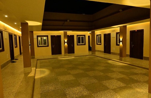 Puri Hotel | Chanduka Palace