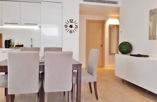 Golfe Juan Apartamento | Grande 3 P Listado 60m² Terraza 40m² A 50m. junto al mar 4/6 pers Wifi Aire acondicionado Aparcamiento