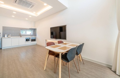 Tagu Casa | Changwon 055 Poolvilla