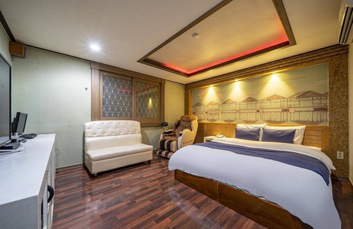 Changwon Hotel | Changwon Myeongseodong Hotel Sky
