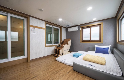 Changwon Hotel | Changwon Myeongseodong Hotel Sky