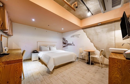 Sangnam-dong Hotel | Changwon Sangnam-dong M