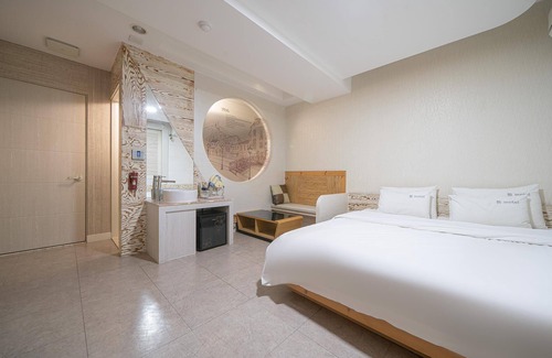 Sangnam-dong Hotel | Changwon Sangnam-dong Tong