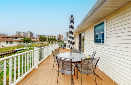 North Ocean City Casa | Channel Buoy 120 on Canal