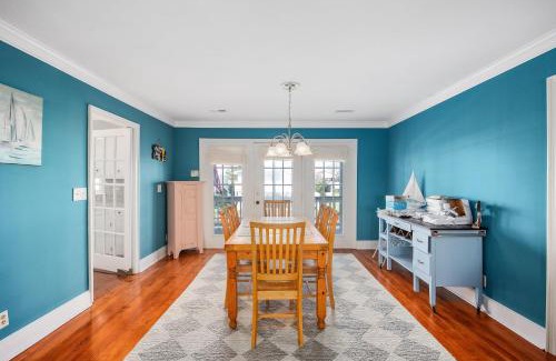 Cherry Grove Beach Casa | Channel Views & Sunsets in Cherry Grove Beach