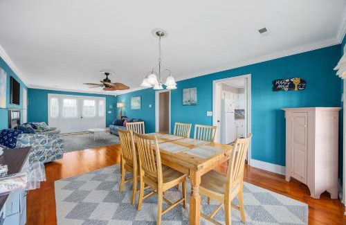Cherry Grove Beach Casa | Channel Views & Sunsets in Cherry Grove Beach