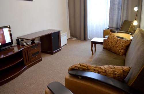 Afanasivsʹkyy Yar Apartamento | Chapayev Apartments