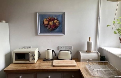 Rendcomb Cabaña | Chapel Cottage, spacious light and airy cottage in the Cotswolds AONB