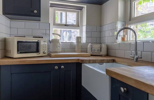 Hawes Cabaña | Chapel Cottage - with Log Burner