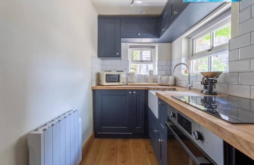Hawes Cabaña | Chapel Cottage - with Log Burner