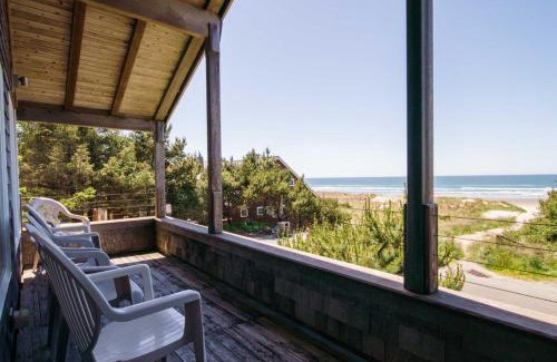 Cannon Beach Casa | Chapman Cove by AvantStay Gorgeous Beach Bungalow w Sauna