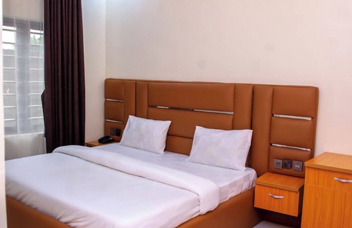 Enugu Hotel | Chapy hotel and suite