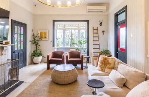 Wilston Casa | Character 4 Bed Home close to the City