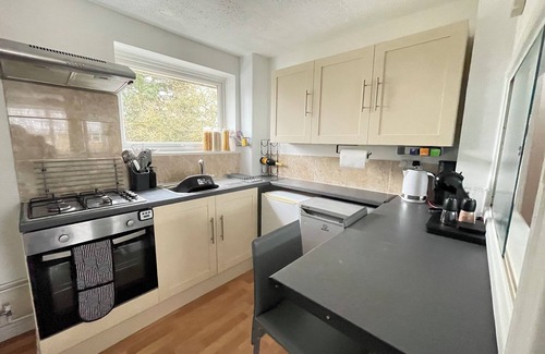 Cambridge Casa | Character and charm filled 1 bed house with garden and parking neat Addenbrooks