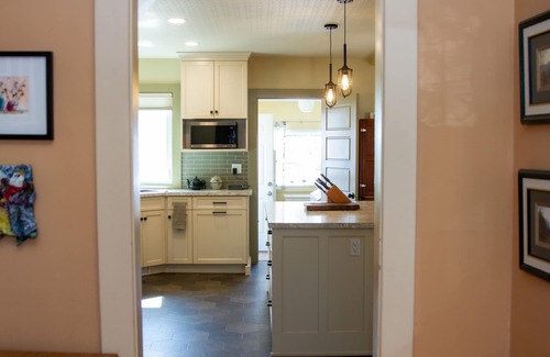 Saskatoon Downtown Casa | Character Home off Broadway