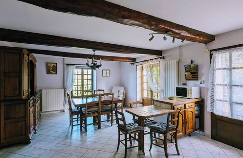 Ribiers Casa | Character house with terraces, garden, views and peaceful mountain setting