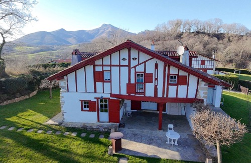 Sare Casa | Character house in a quiet location with magnificent 360° views