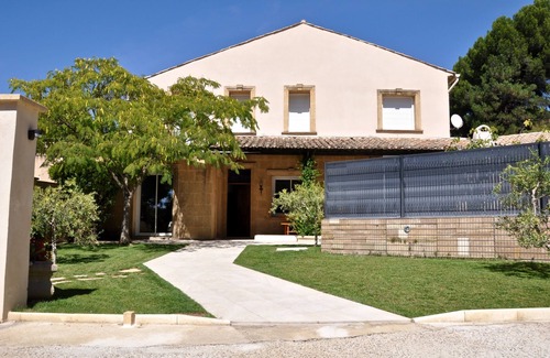Mallemort Casa | Casa de carácter con piscina