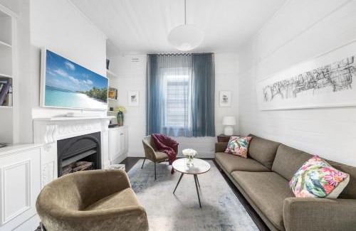 Rozelle Casa | Character on Cook Street