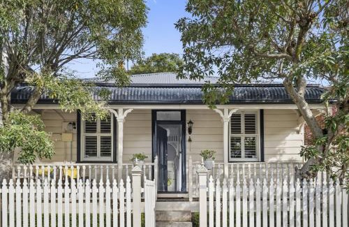 Rozelle Casa | Character on Cook Street