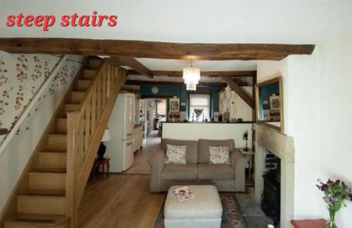 Baslow Casa | Characterful 2 bed cottage in excellent location